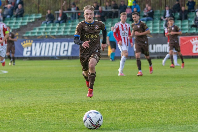 以及对年轻 以及对年轻