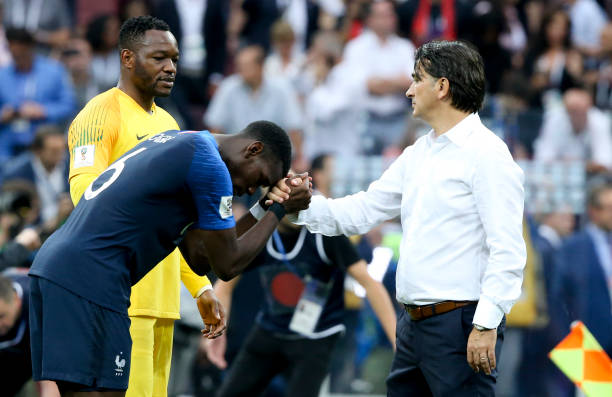 还在防守中 还在防守中